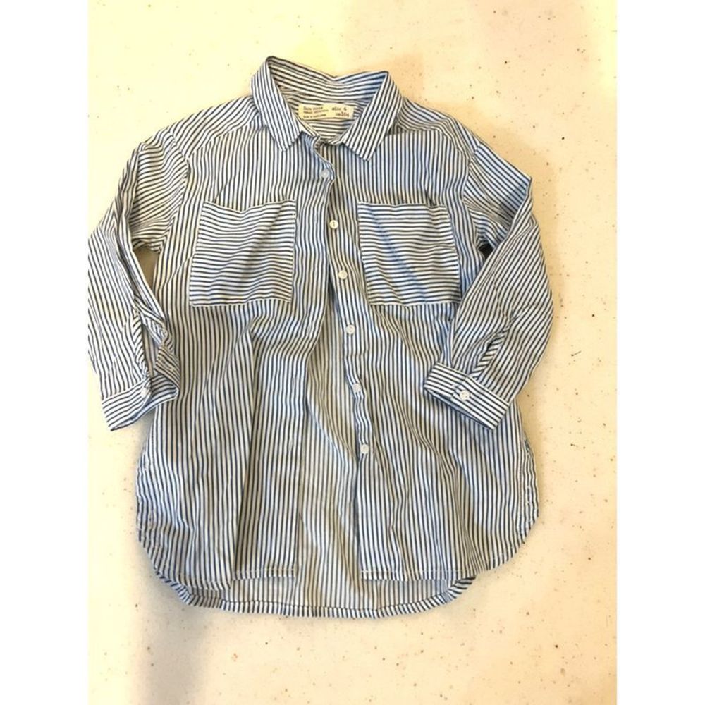 Zara Gurls Button Down top size 4